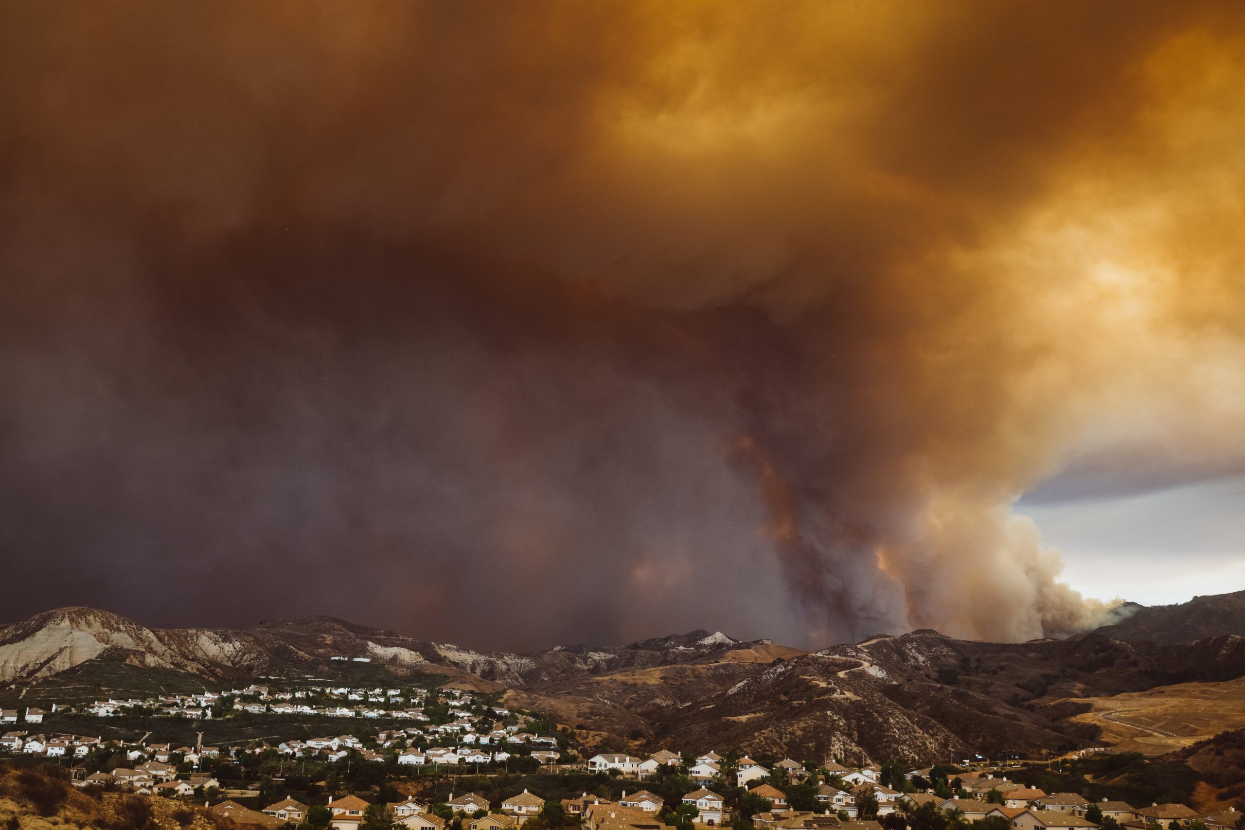 1st Lawsuit Filed Over Fairview Fire In Eastern Riverside County